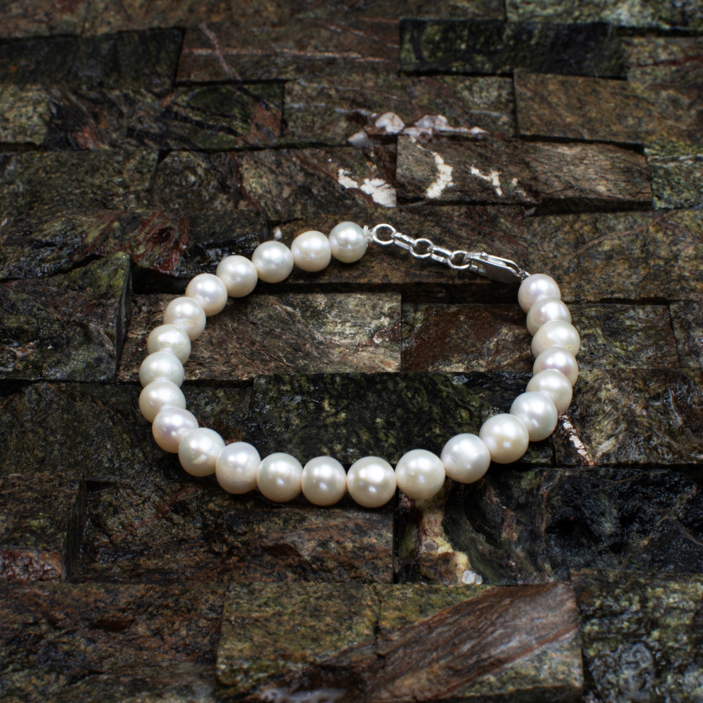 Pearl Bracelet - Silver