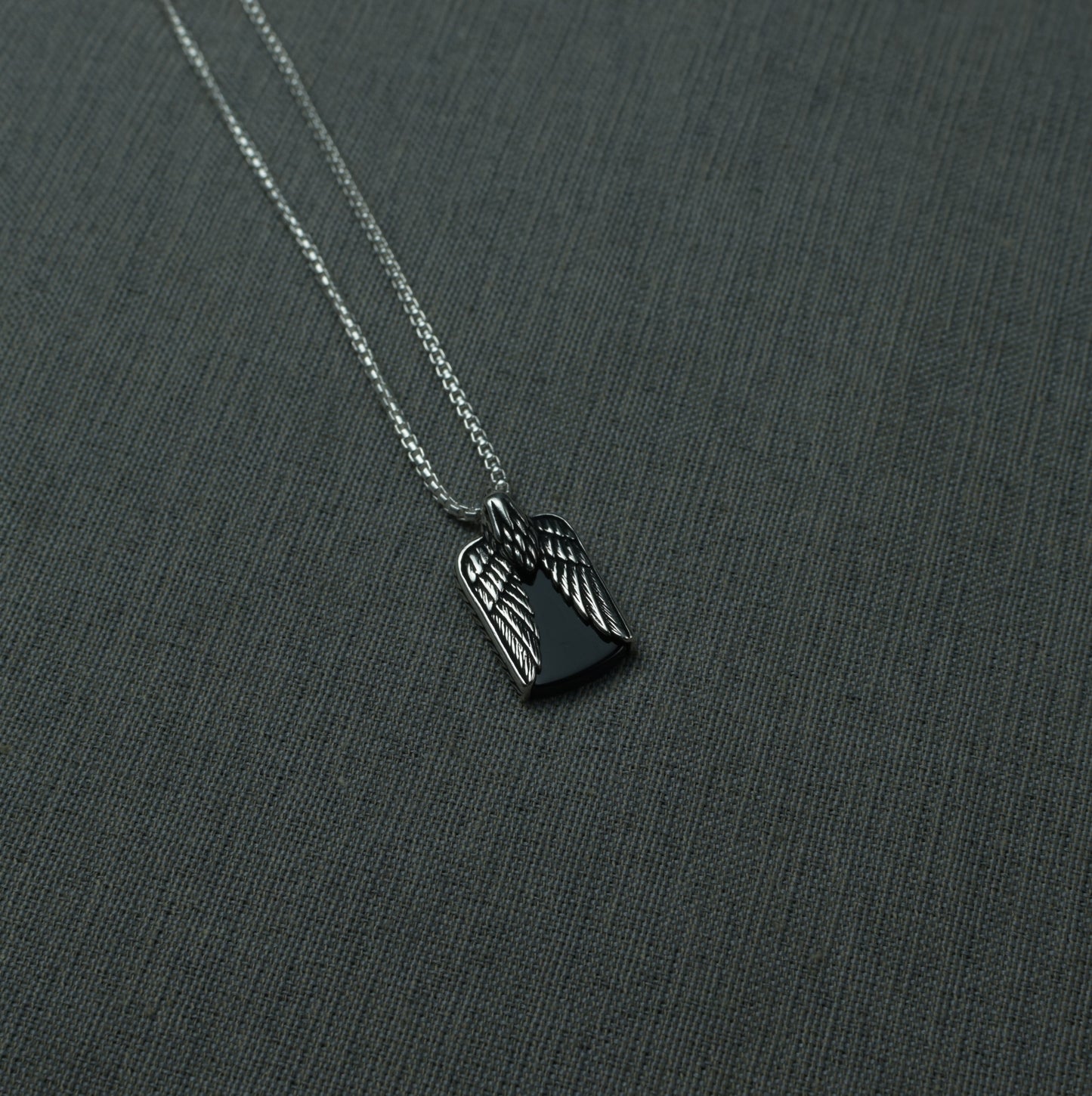 Eagle - Silver (Black)