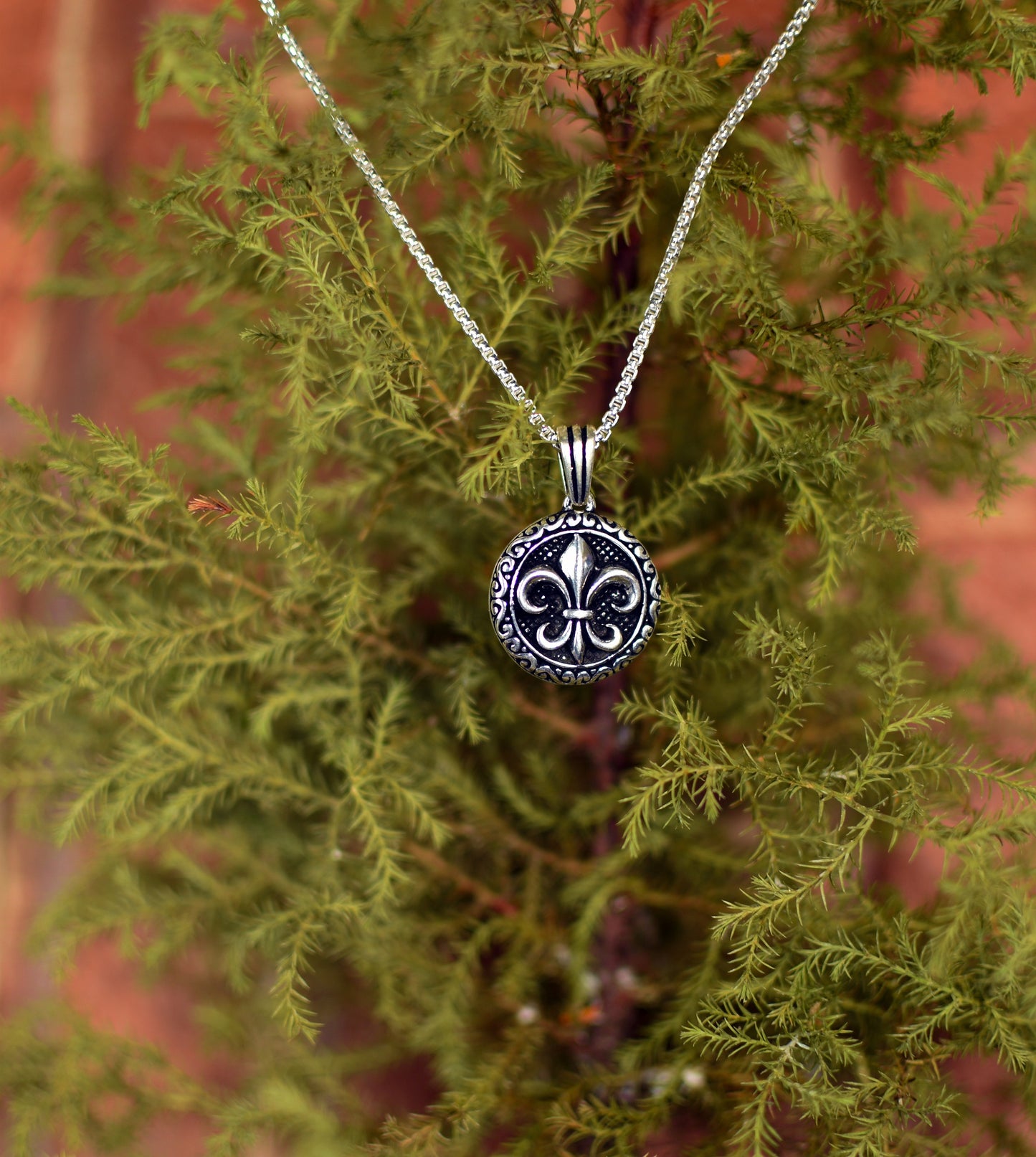 Fleur-de-lis - Silver