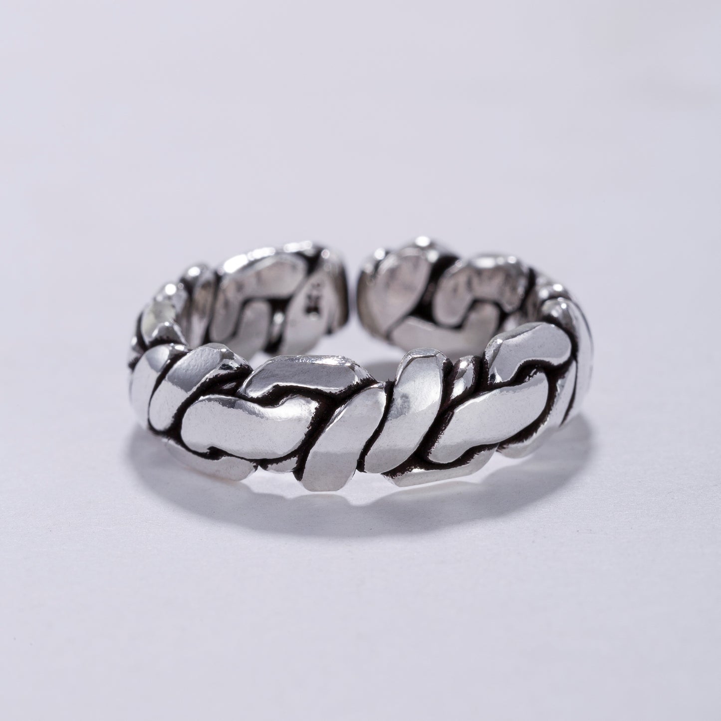 Twisted Pattern Ring II