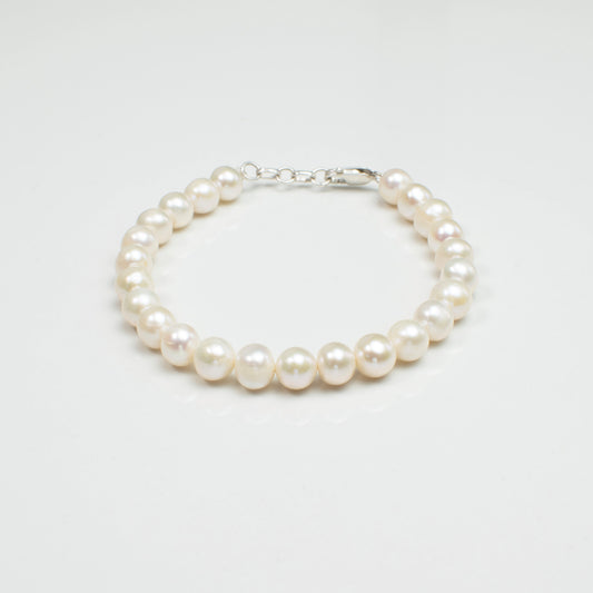 Pearl Bracelet - Silver