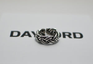 Knot Pattern Ring - II