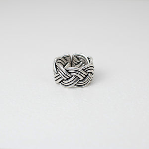 Knot Pattern Ring III