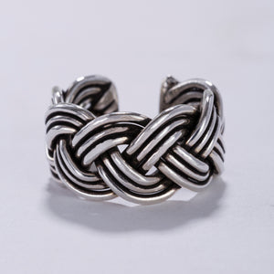 Knot Pattern Ring III