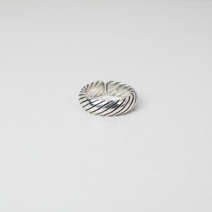 Line Pattern Ring - Silver